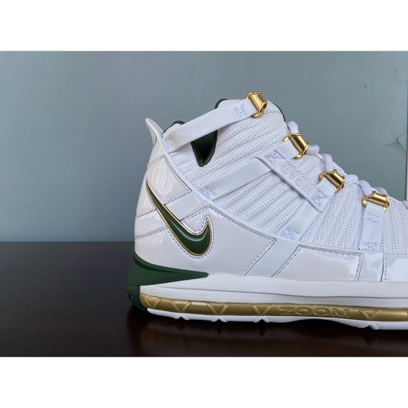 Nike LeBron 3 III QS "SVSM Home" 2019 Men's Size 10.5 AO2434-102 - Picture 4 of 12